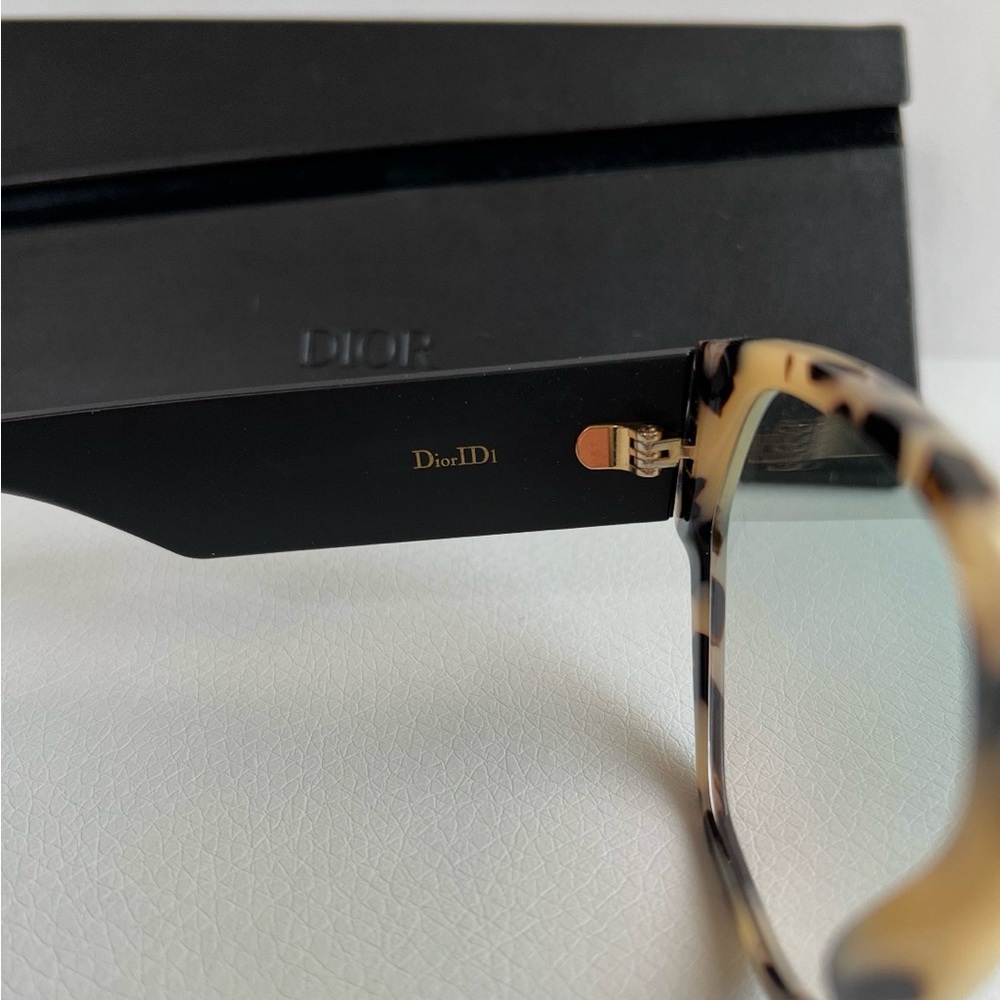 Christian Dior Diorid ID1 Sunglasses EUC - Picture 5 of 14